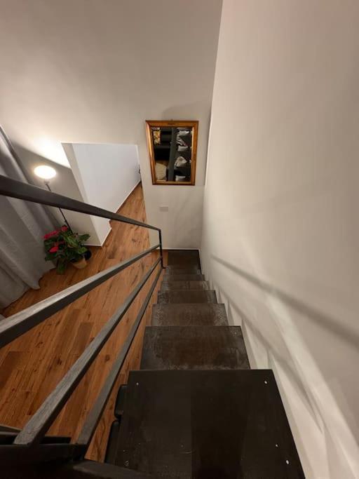 Domus Miraculi: Casa Storica Nel Cuore Di Neapel
